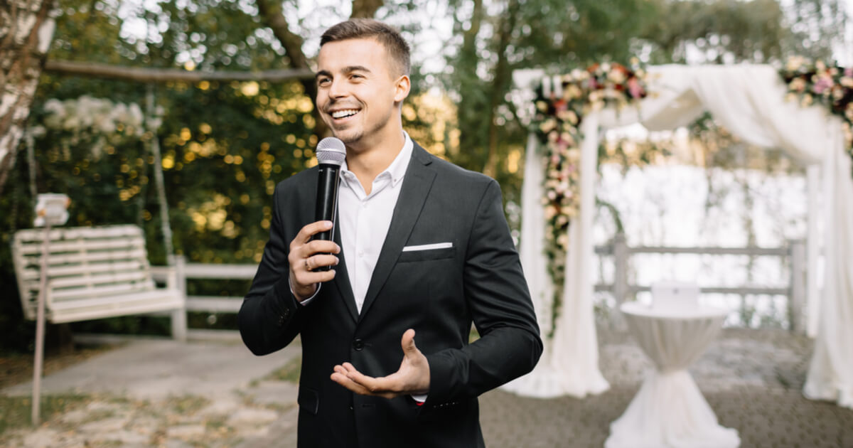 結婚式 スピーチ 感動