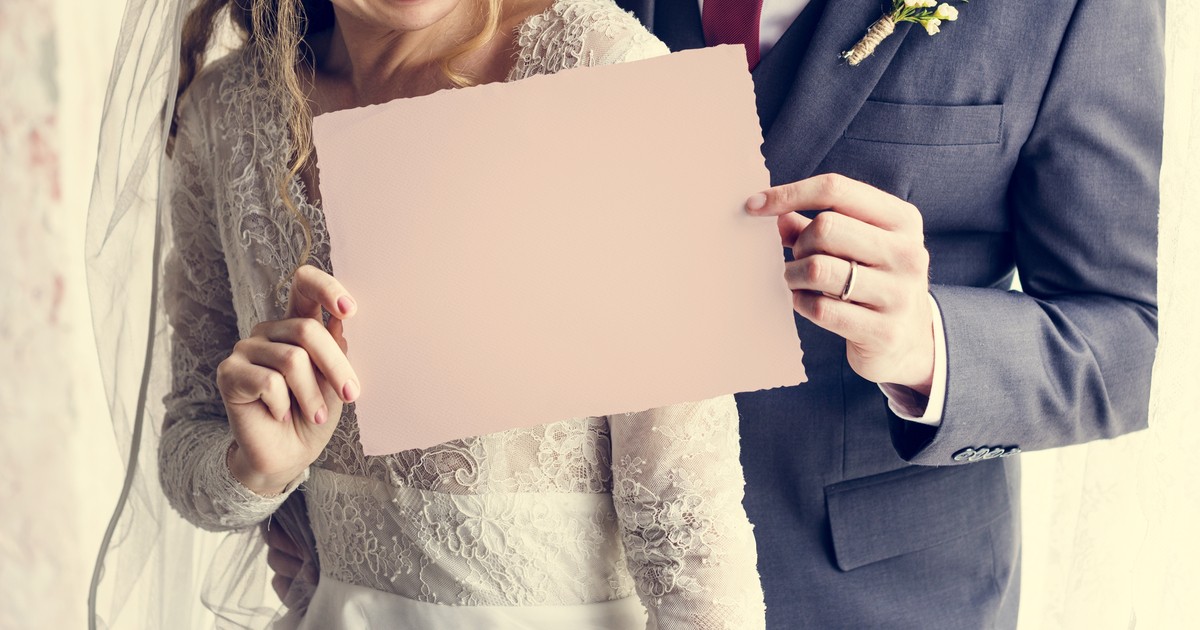 結婚式のペーパーアイテムは手作りして安く済ませるべき 賢く節約するコツまとめ ココナラマガジン