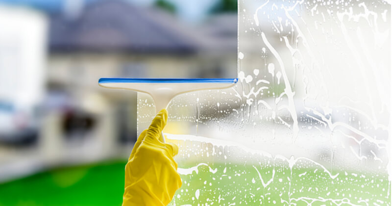 窓掃除の料金はいくら プロに頼むメリットや手順を詳しく解説 ココナラマガジン